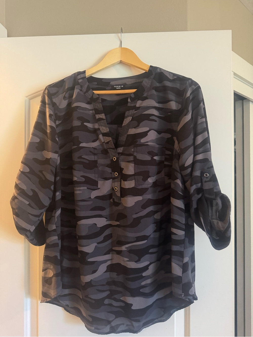 Torrid Black & Gray Camo Harper Blouse